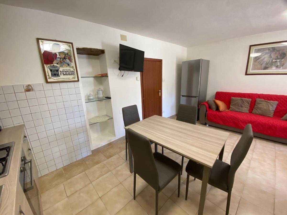 Baita Delle Rondini Apartamento Perúgia Exterior foto